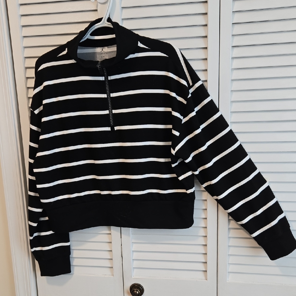 Danskin Black and White Striped Half-Zip Cropped Pullover